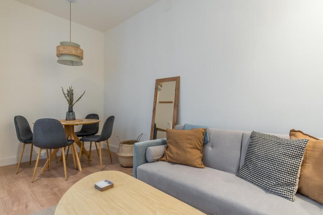Cozy 1Bd 1Bth - Anton Martin Apartment Madrid Luaran gambar